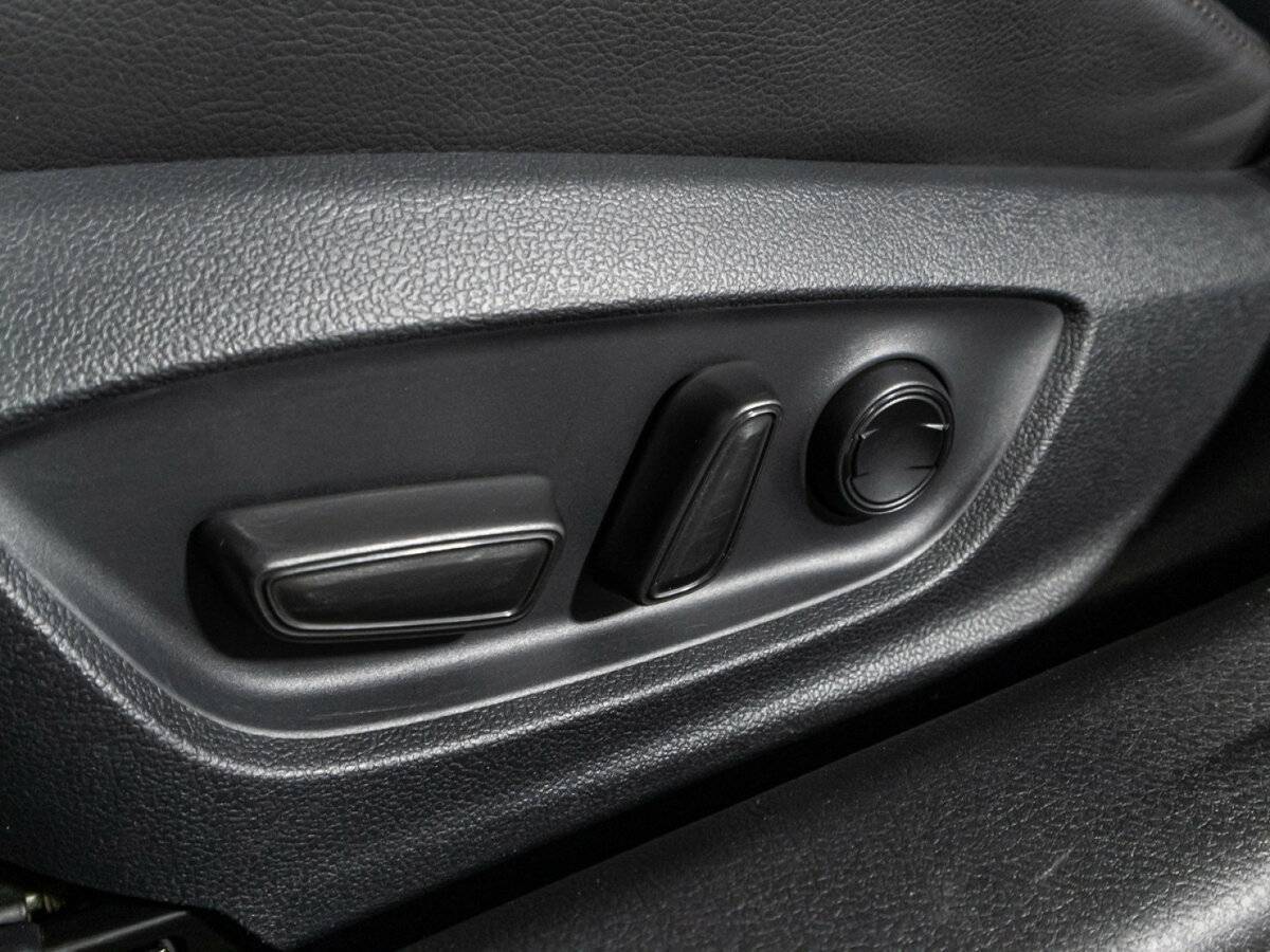 Toyota Camry б/у, 2018, Автоматическая. Фото: #17