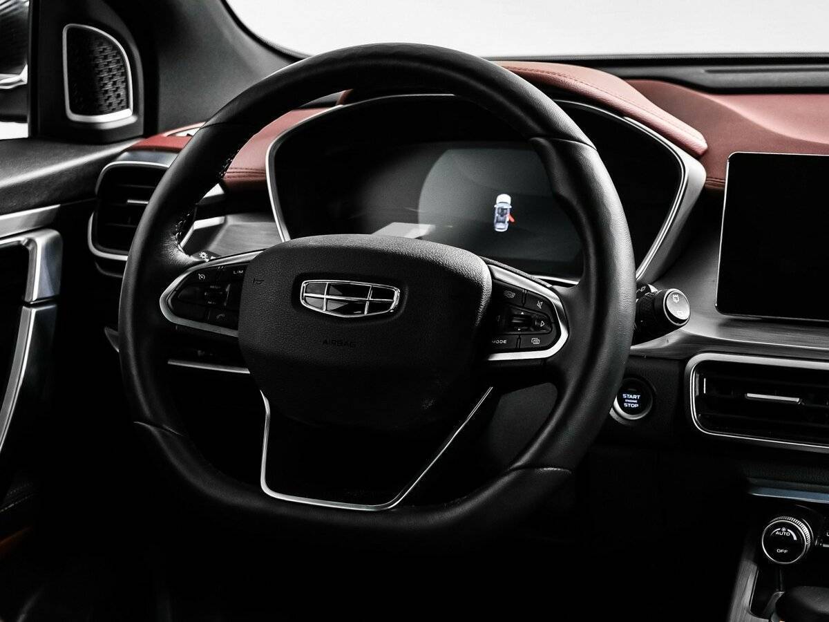 Geely Coolray б/у, 2023, Роботизированная. Фото: #11