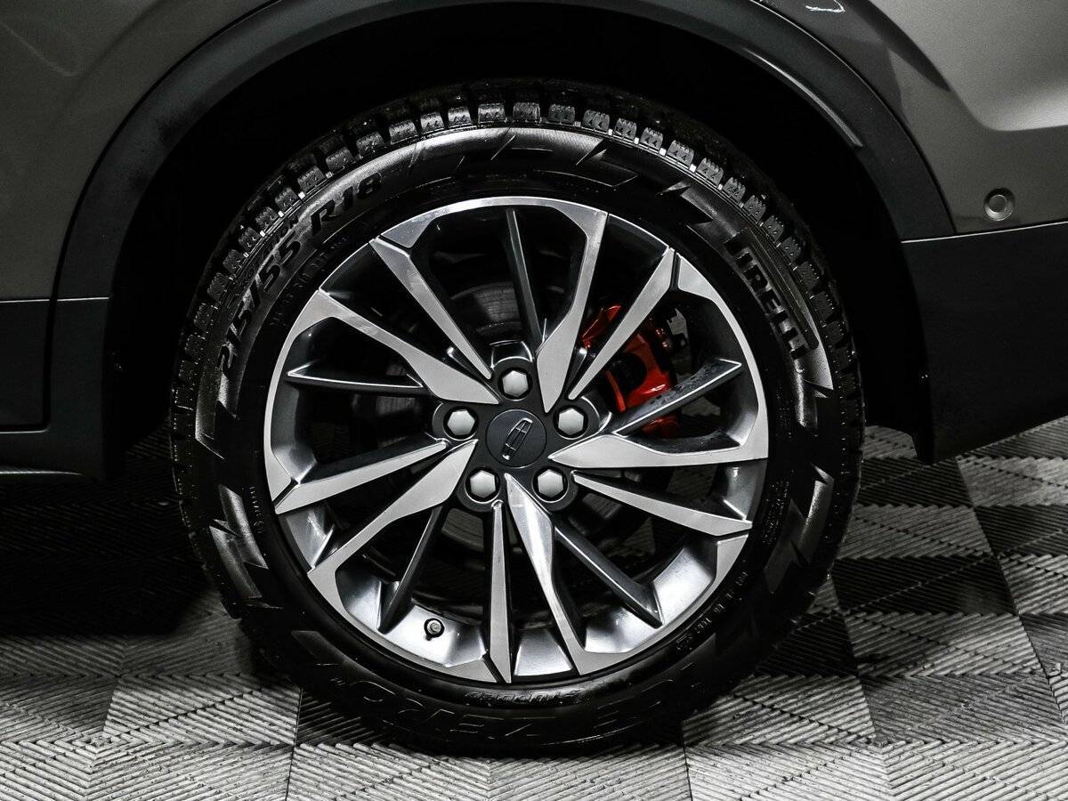 Geely Coolray б/у, 2023, Роботизированная. Фото: #15