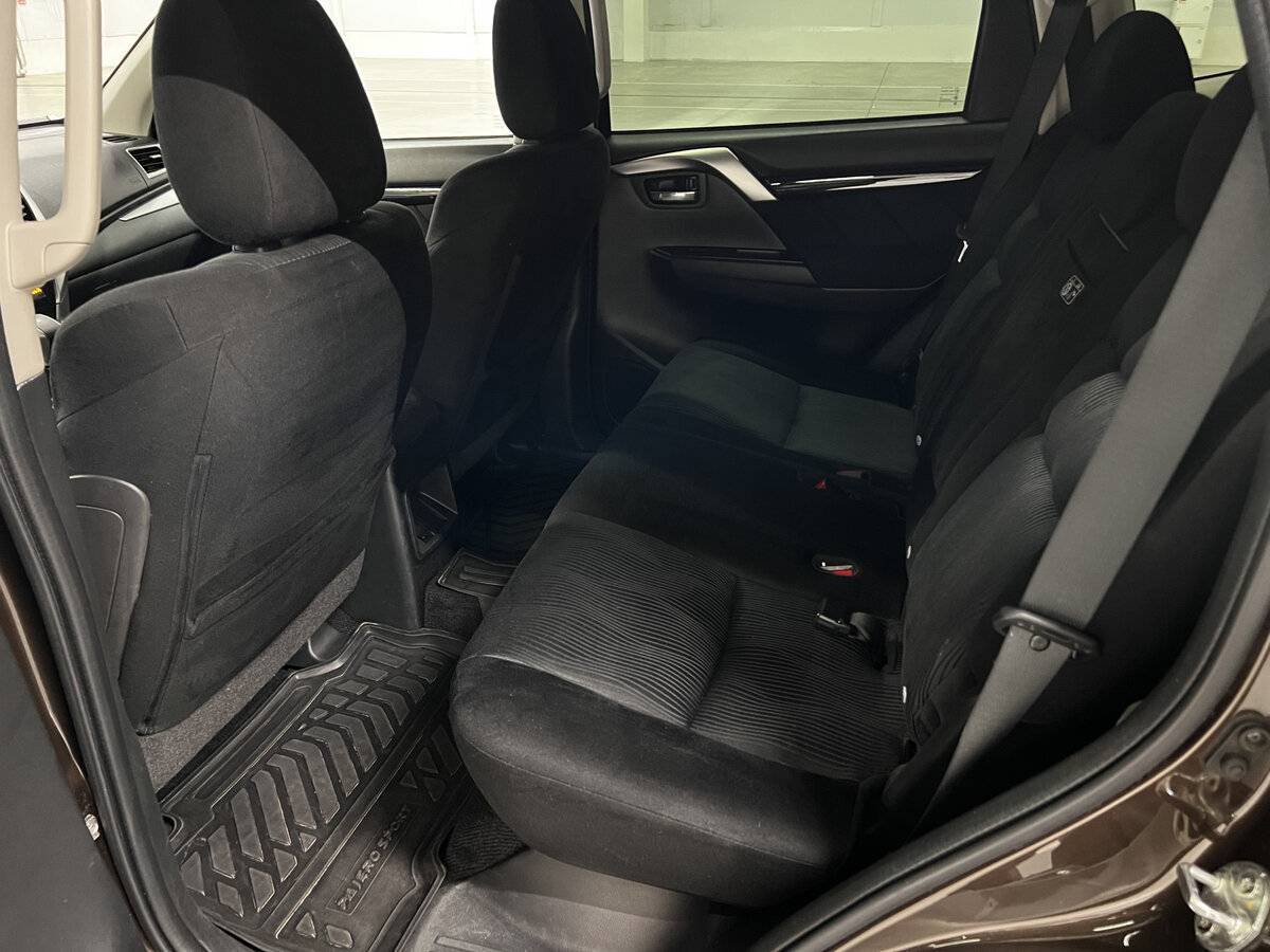 Mitsubishi Pajero Sport б/у, 2018, Автоматическая. Фото: #10