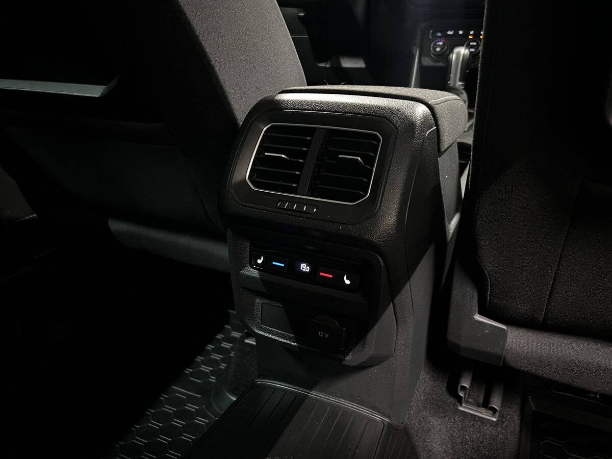 Volkswagen Tiguan б/у, 2017, Роботизированная. Фото: #18