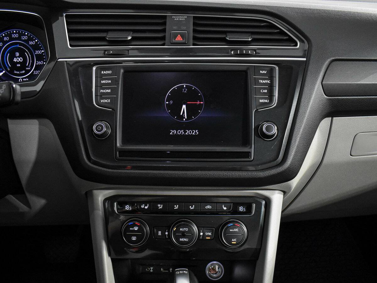 Volkswagen Tiguan б/у, 2017, Роботизированная. Фото: #16