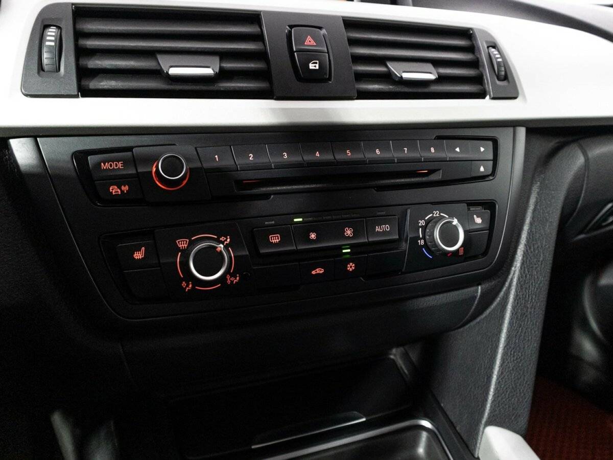 BMW 3 серии б/у, 2012, Автоматическая. Фото: #16