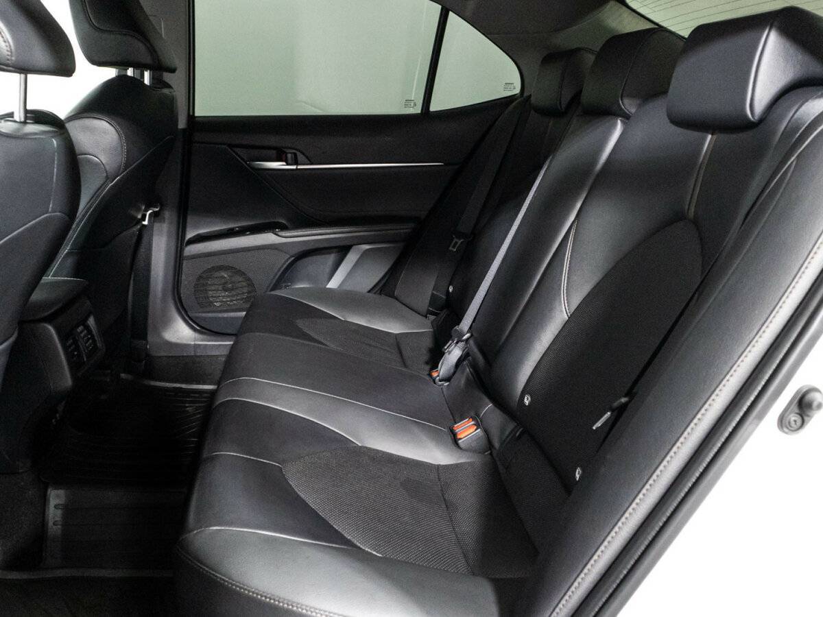 Toyota Camry б/у, 2020, Автоматическая. Фото: #9