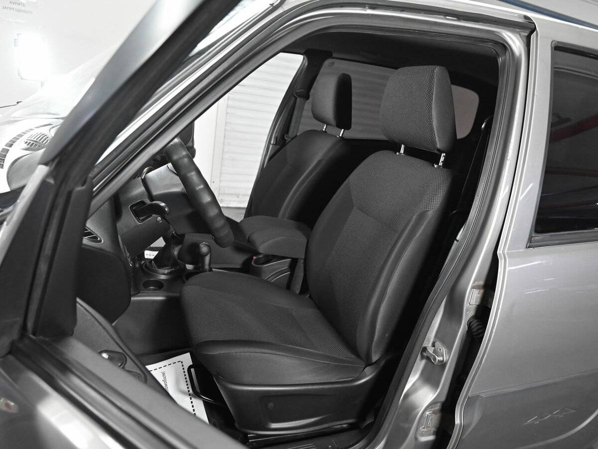 Chevrolet Niva б/у, 2014, Механическая. Фото: #6