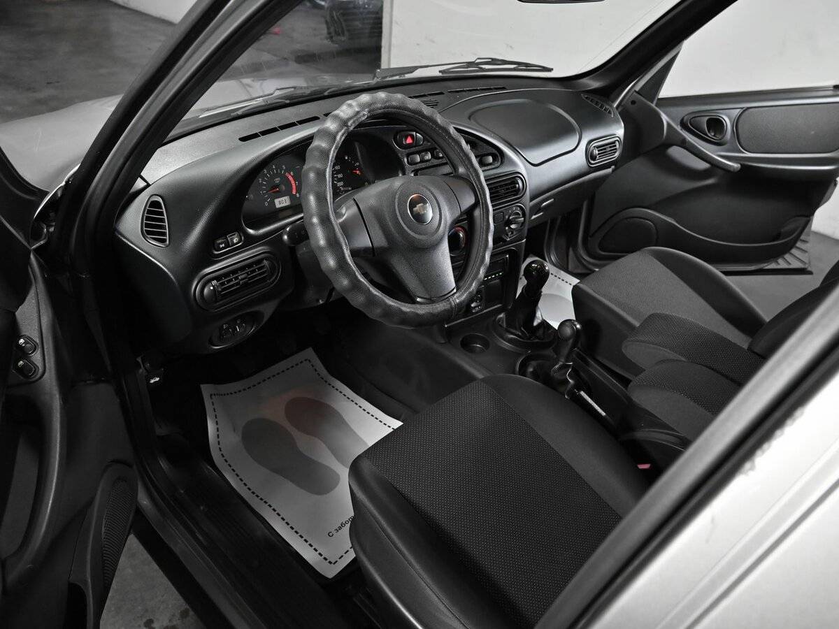 Chevrolet Niva б/у, 2014, Механическая. Фото: #7