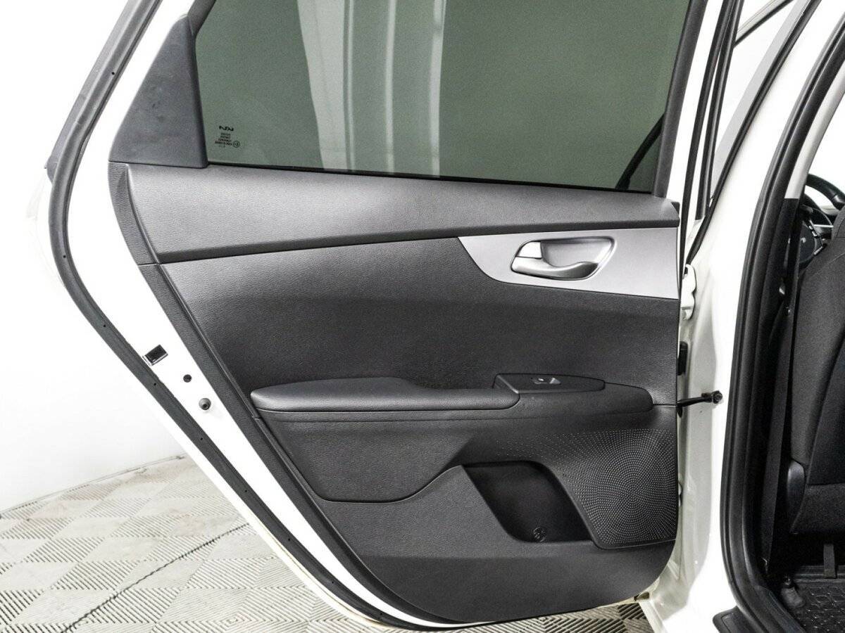 Kia Cerato б/у, 2021, Автоматическая. Фото: #25