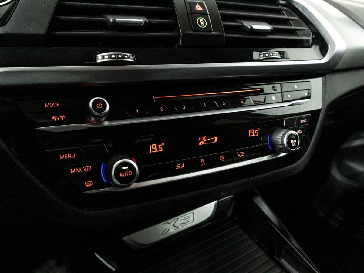 BMW X3 б/у, 2018, Автоматическая. Фото: #18