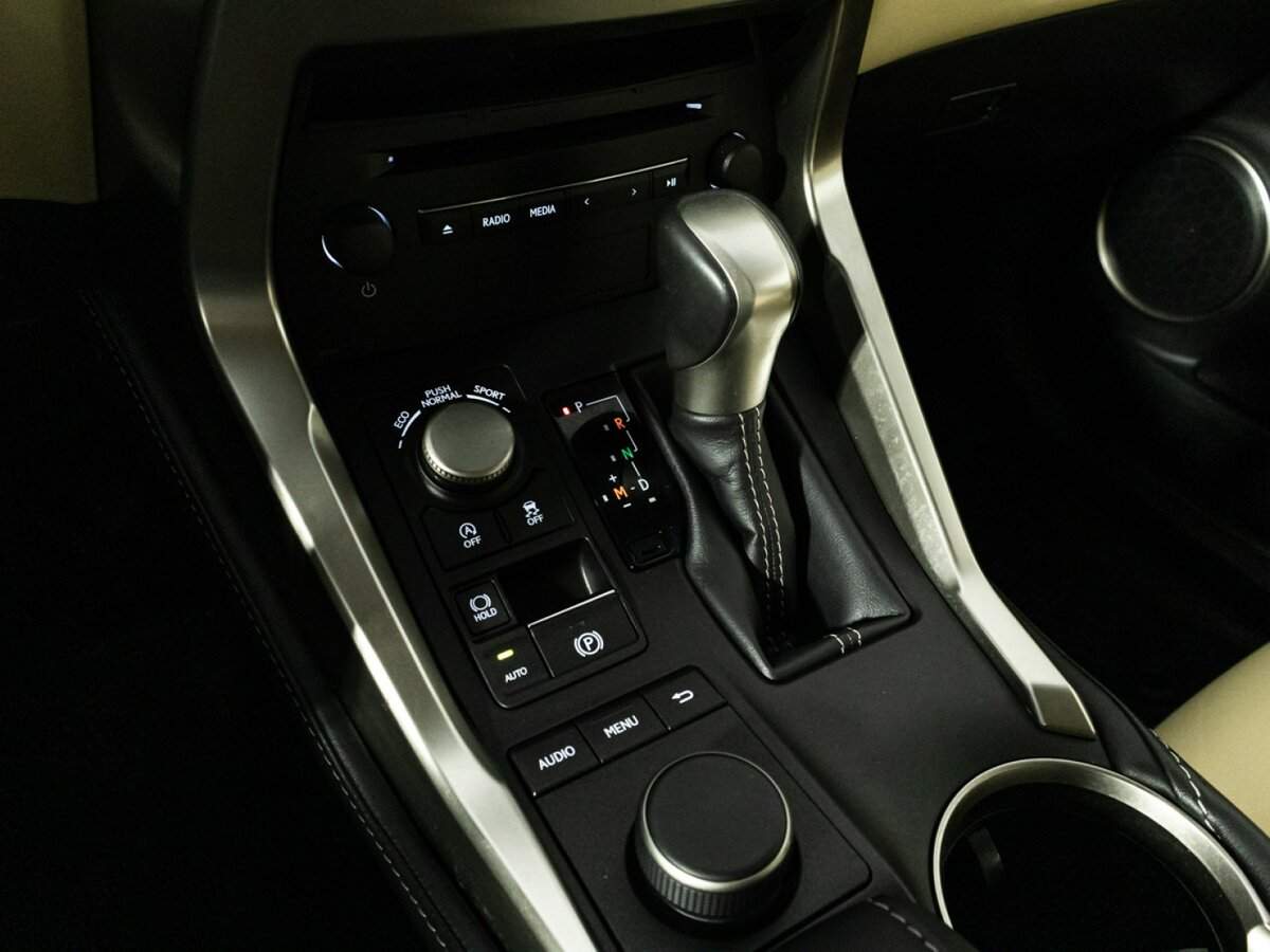 Lexus NX б/у, 2015, Вариатор. Фото: #18