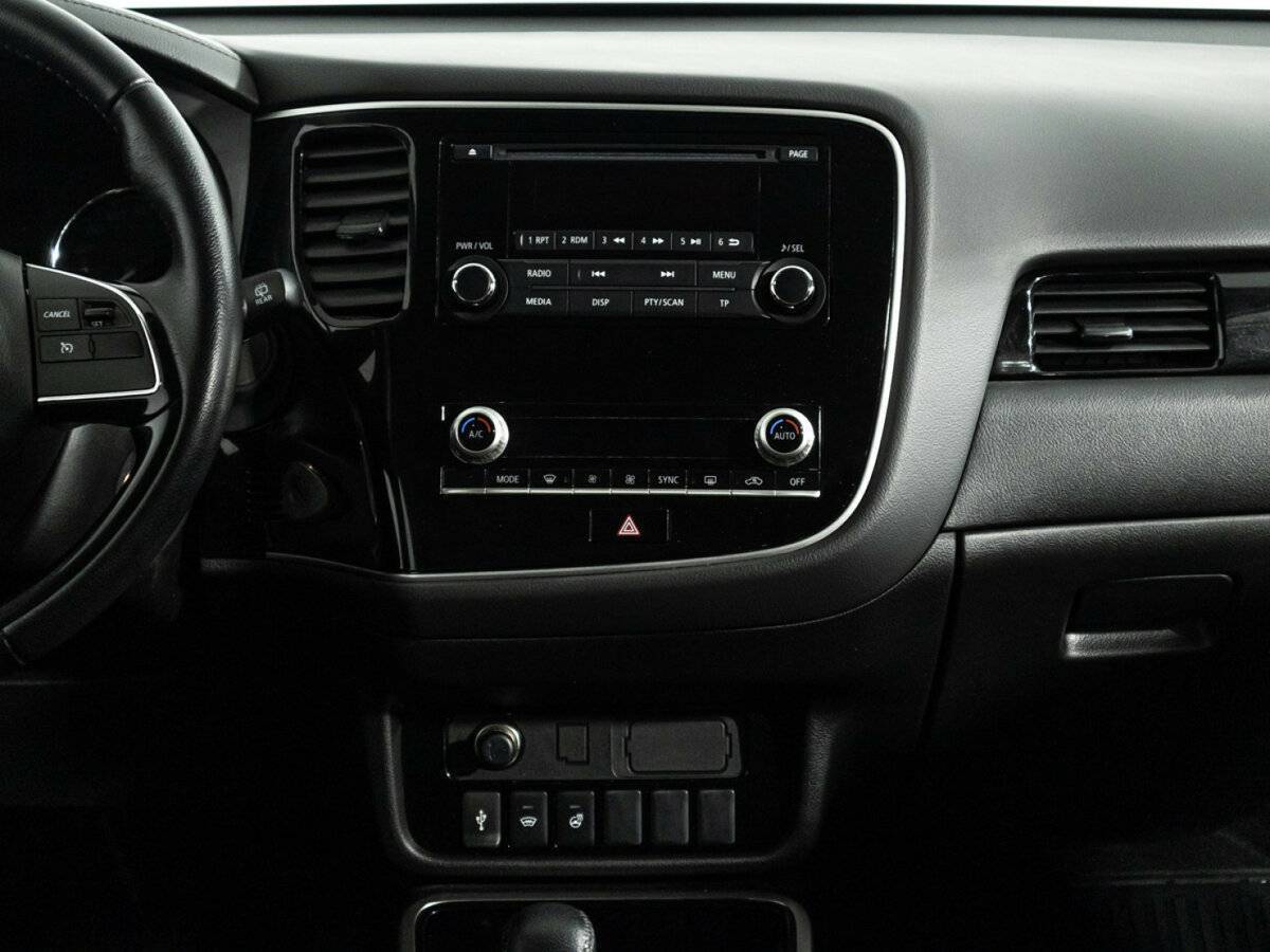 Mitsubishi Outlander б/у, 2022, Вариатор. Фото: #13