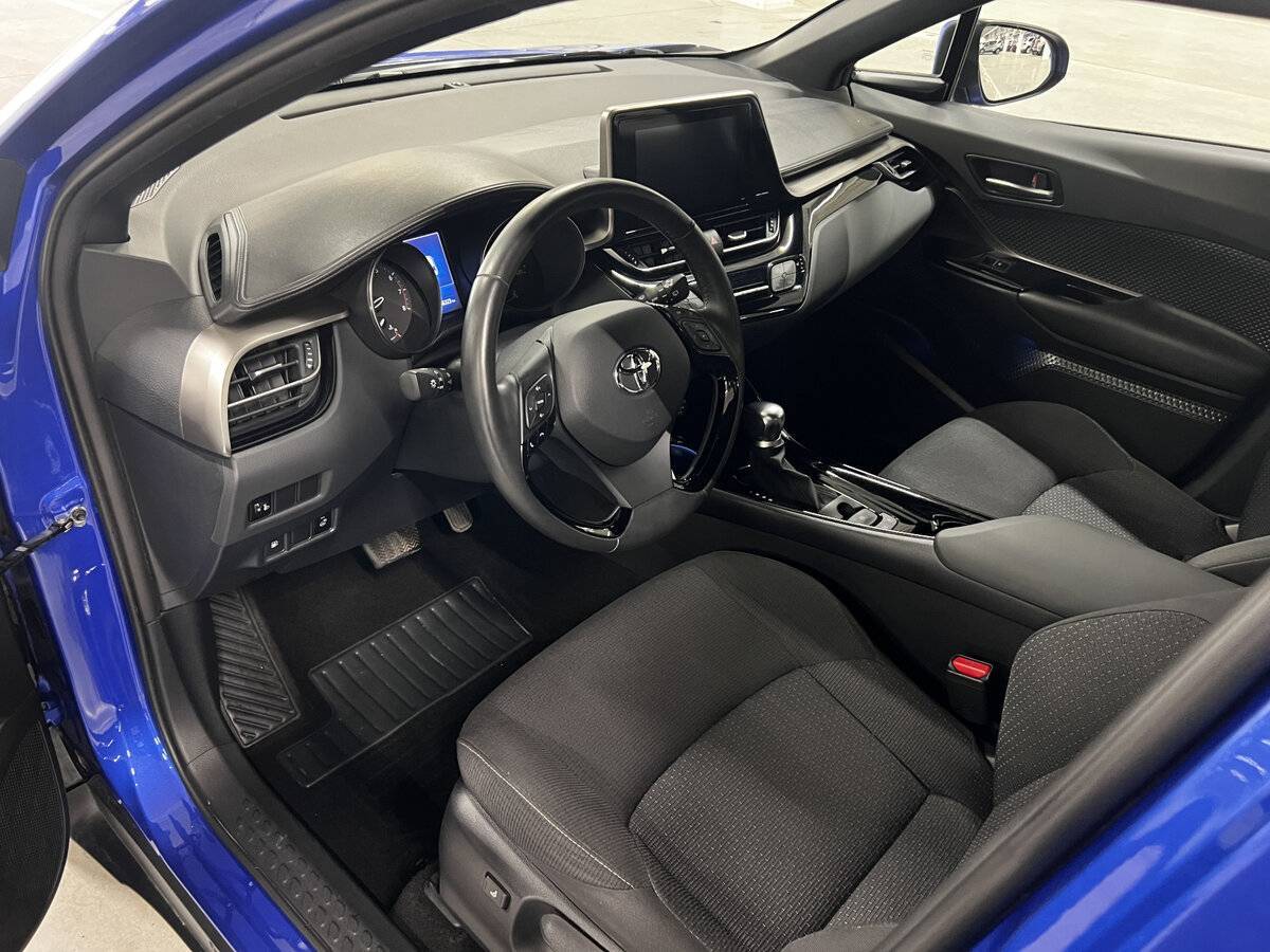 Toyota C-HR б/у, 2019, Вариатор. Фото: #15