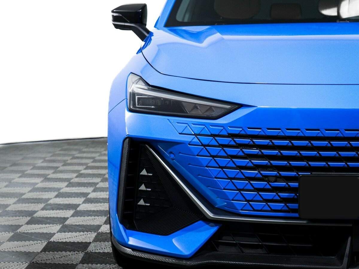 Changan UNI-V б/у, 2022, Роботизированная. Фото: #14