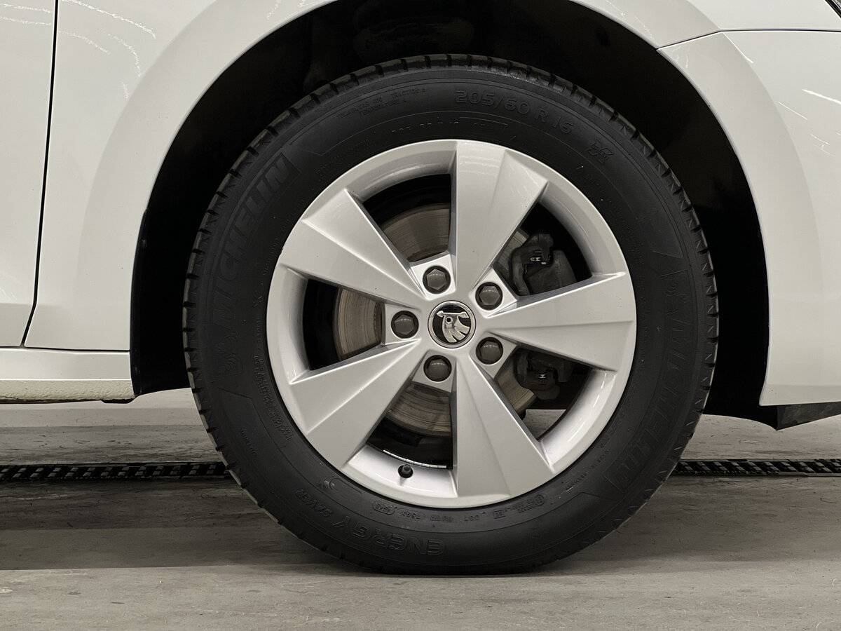 Skoda Octavia б/у, 2020, Автоматическая. Фото: #17