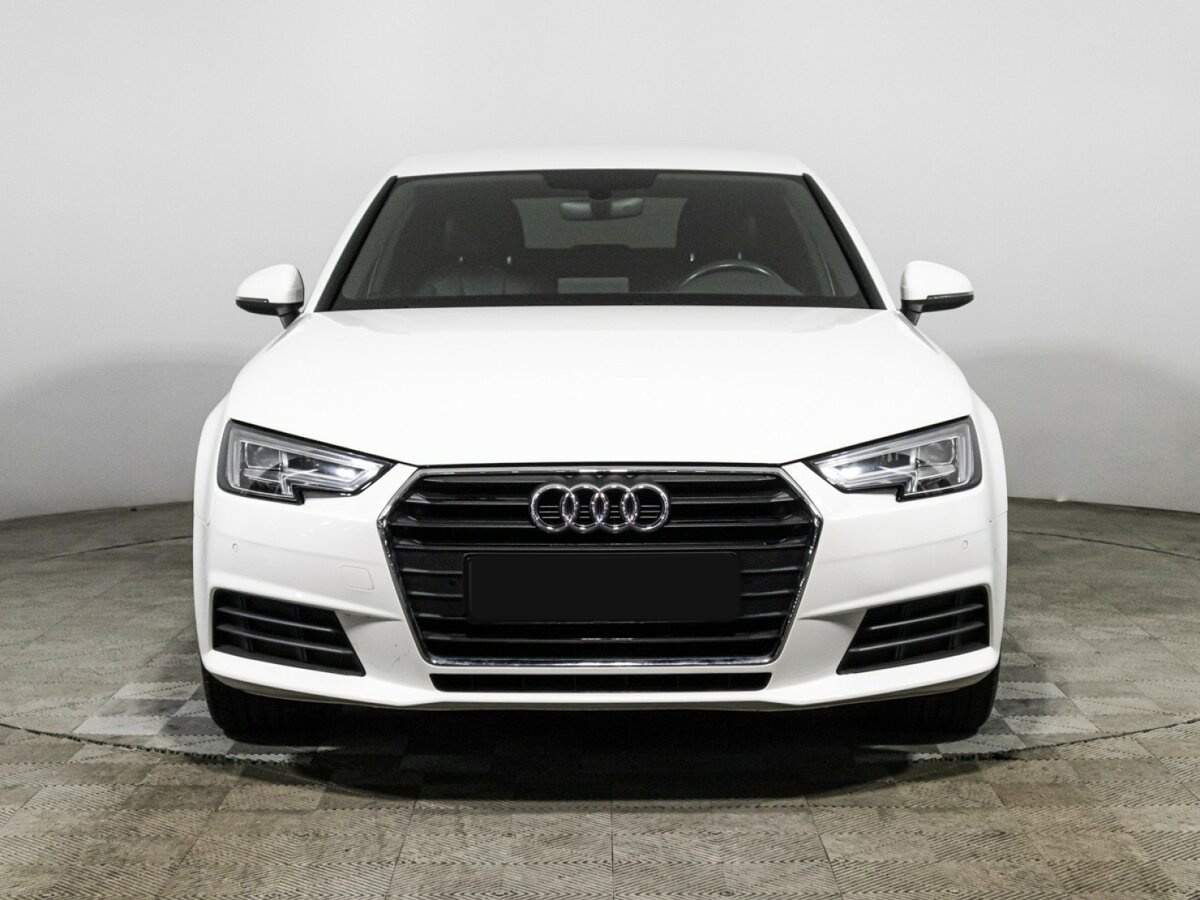 Audi A4 б/у, 2019, Роботизированная. Фото: #1