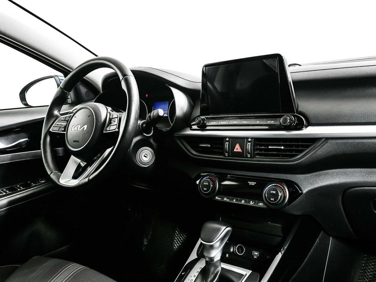 Kia Cerato б/у, 2022, Автоматическая. Фото: #8