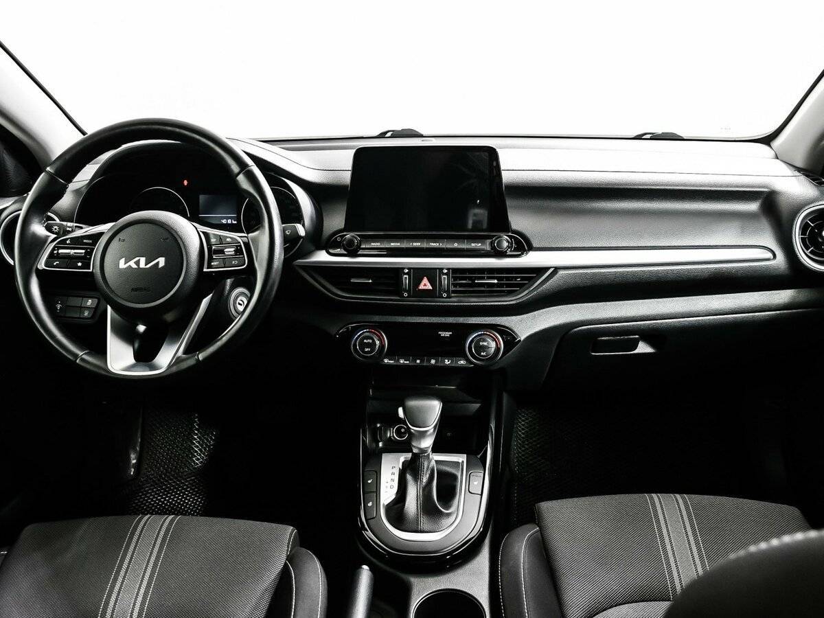 Kia Cerato б/у, 2022, Автоматическая. Фото: #10