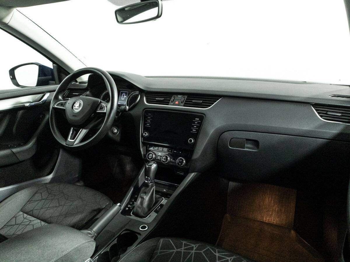 Skoda Octavia б/у, 2019, Роботизированная. Фото: #8