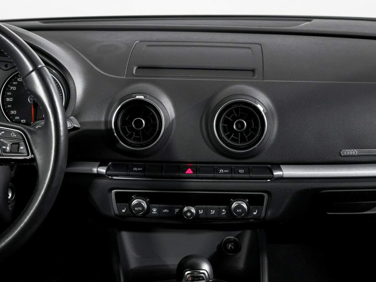 Audi A3 б/у, 2017, Роботизированная. Фото: #12