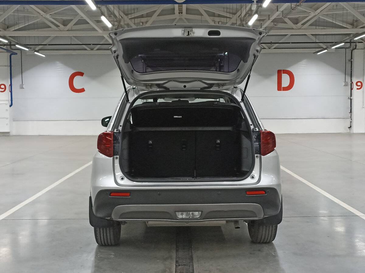 Suzuki Vitara б/у, 2021, Механическая. Фото: #9