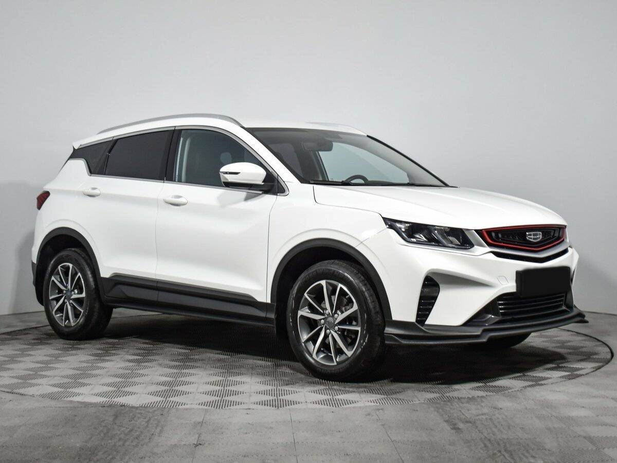 Geely Coolray б/у, 2023, Роботизированная. Фото: #2