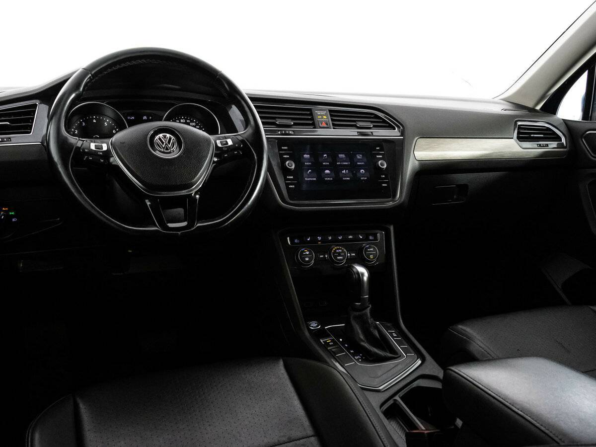 Volkswagen Tiguan б/у, 2017, Автоматическая. Фото: #10