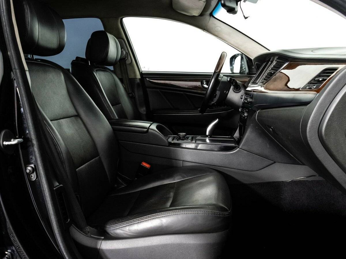 Hyundai Equus б/у, 2015, Автоматическая. Фото: #18