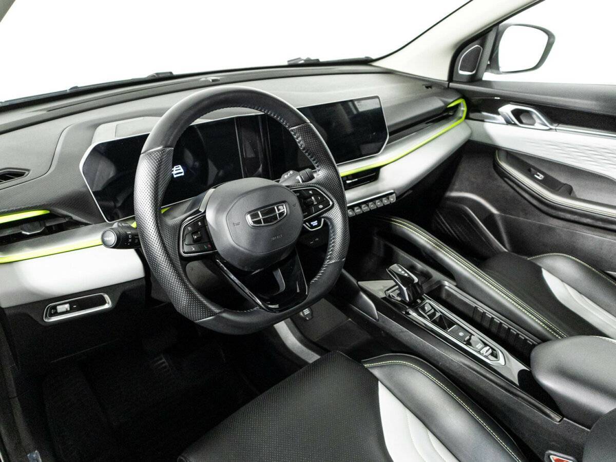 Geely Coolray б/у, 2023, Роботизированная. Фото: #10