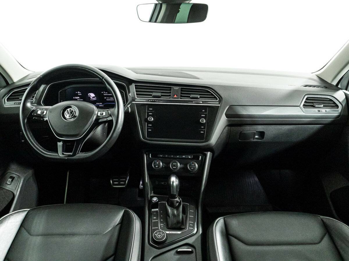 Volkswagen Tiguan б/у, 2020, Роботизированная. Фото: #12