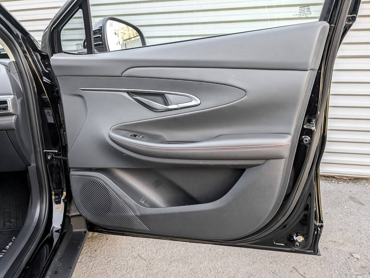 Changan UNI-T б/у, 2023, Роботизированная. Фото: #24