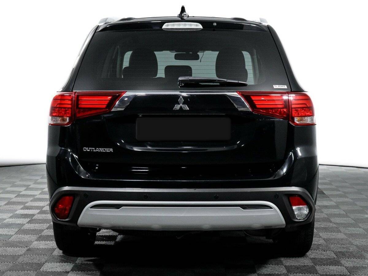 Mitsubishi Outlander б/у, 2021, Вариатор. Фото: #5