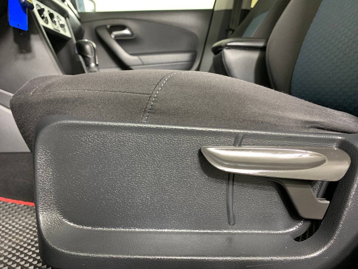 Фольксваген Поло б/у, 2013, Автоматическая. Фото: #12