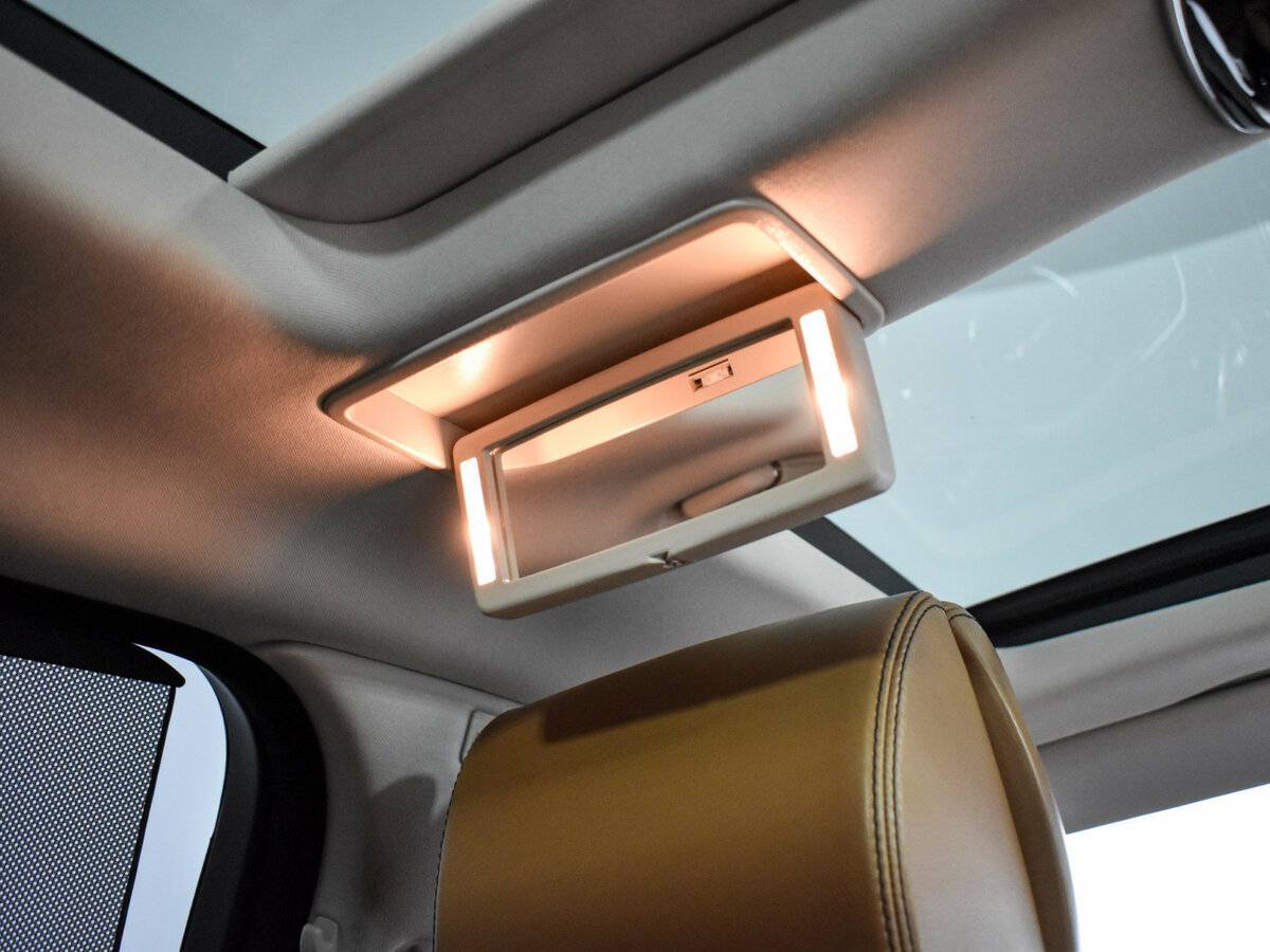 Jaguar XJ б/у, 2016, Автоматическая. Фото: #17