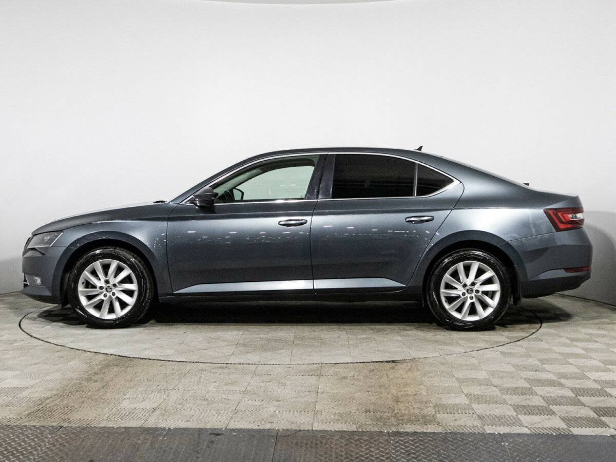 Skoda Superb б/у, 2018, Роботизированная. Фото: #7