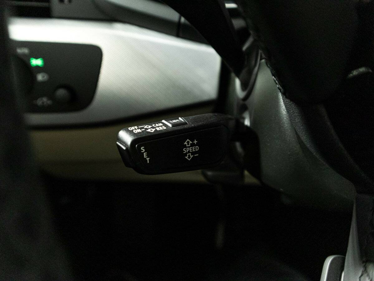 Audi A4 б/у, 2020, Роботизированная. Фото: #20