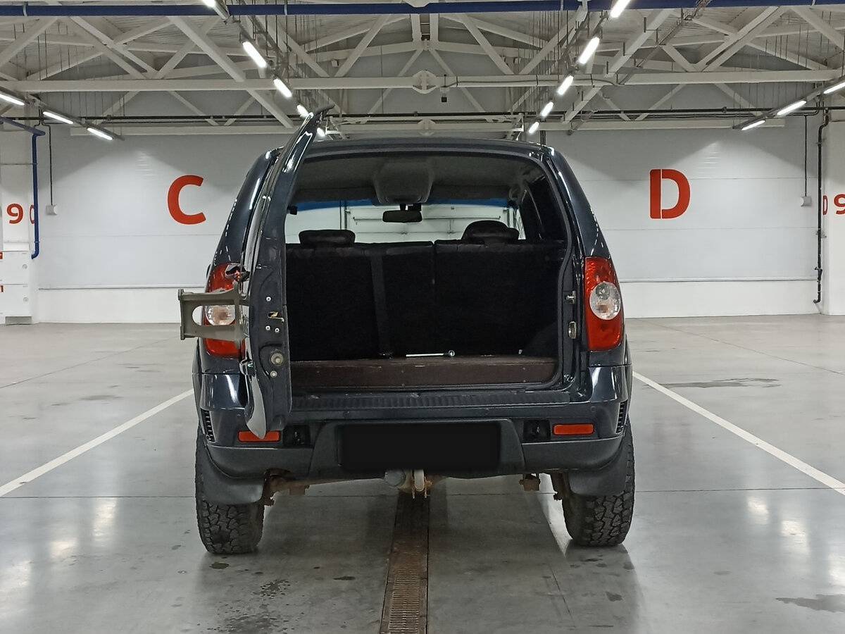 Chevrolet Niva б/у, 2018, Механическая. Фото: #9