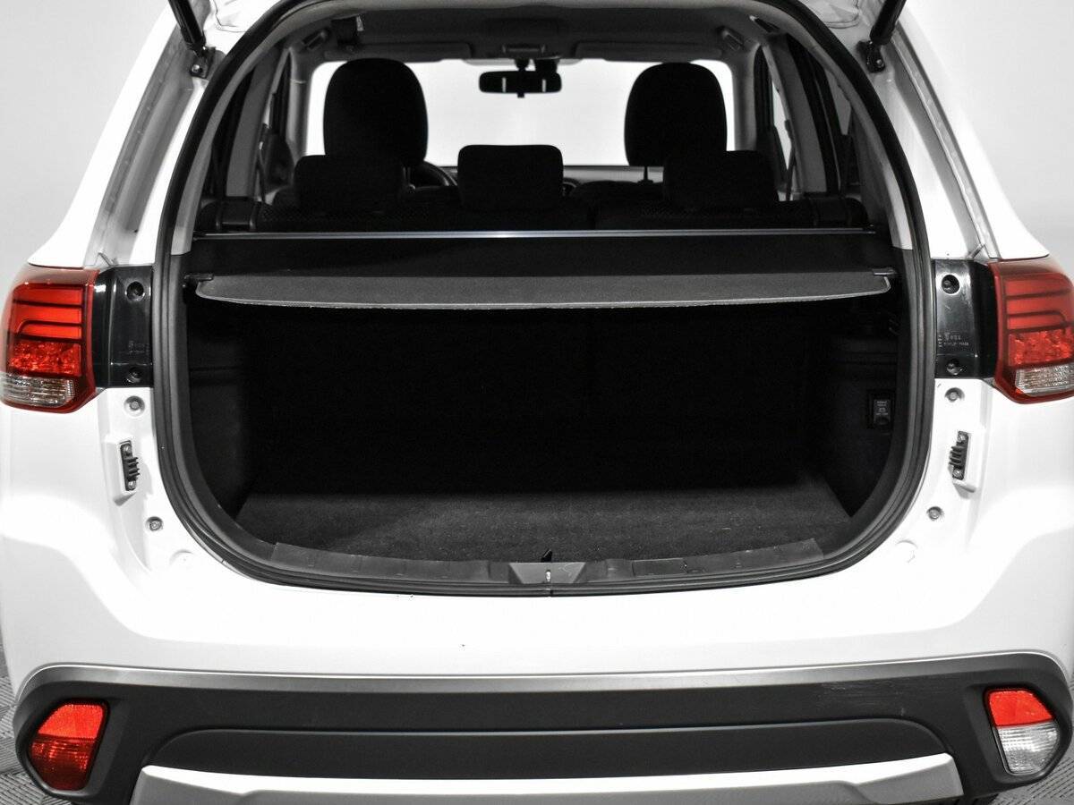 Mitsubishi Outlander б/у, 2018, Вариатор. Фото: #20