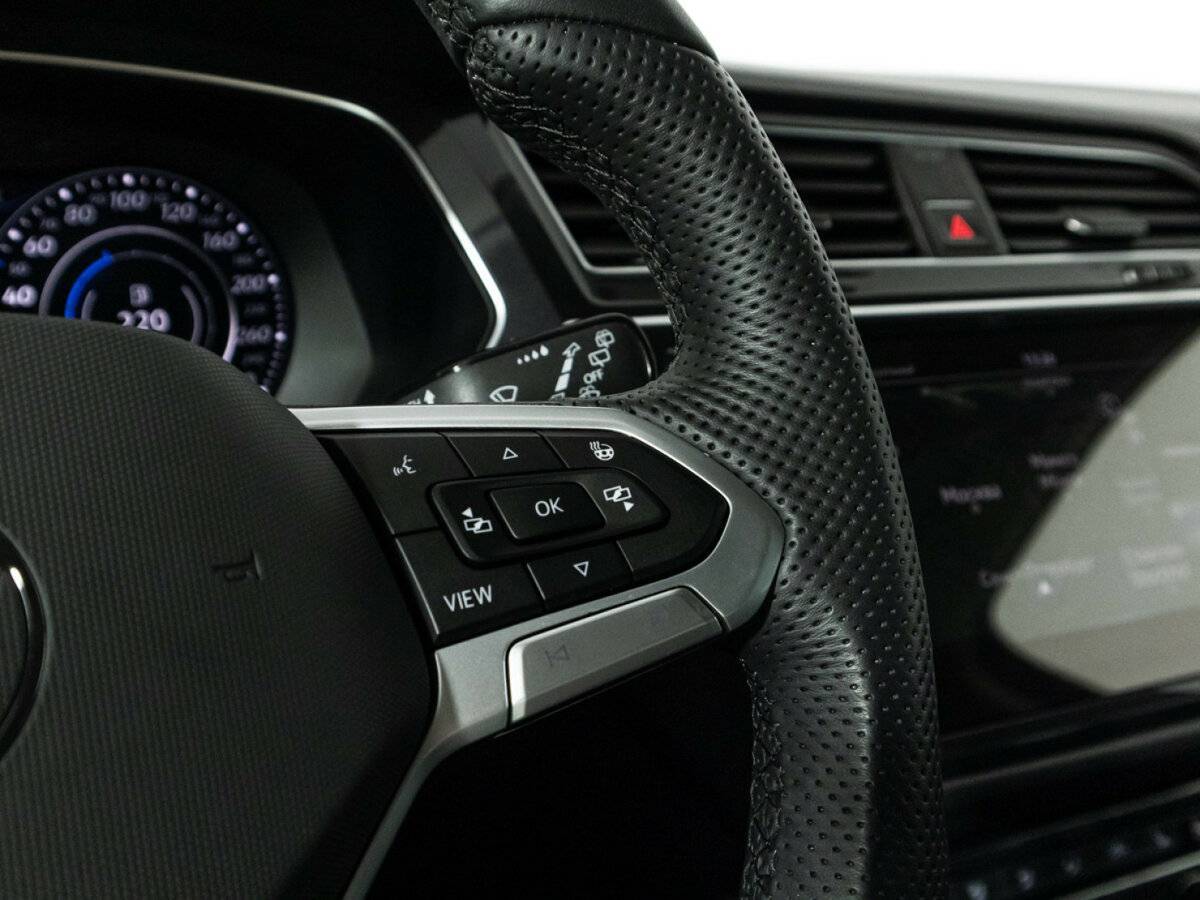 Volkswagen Tiguan б/у, 2018, Роботизированная. Фото: #23