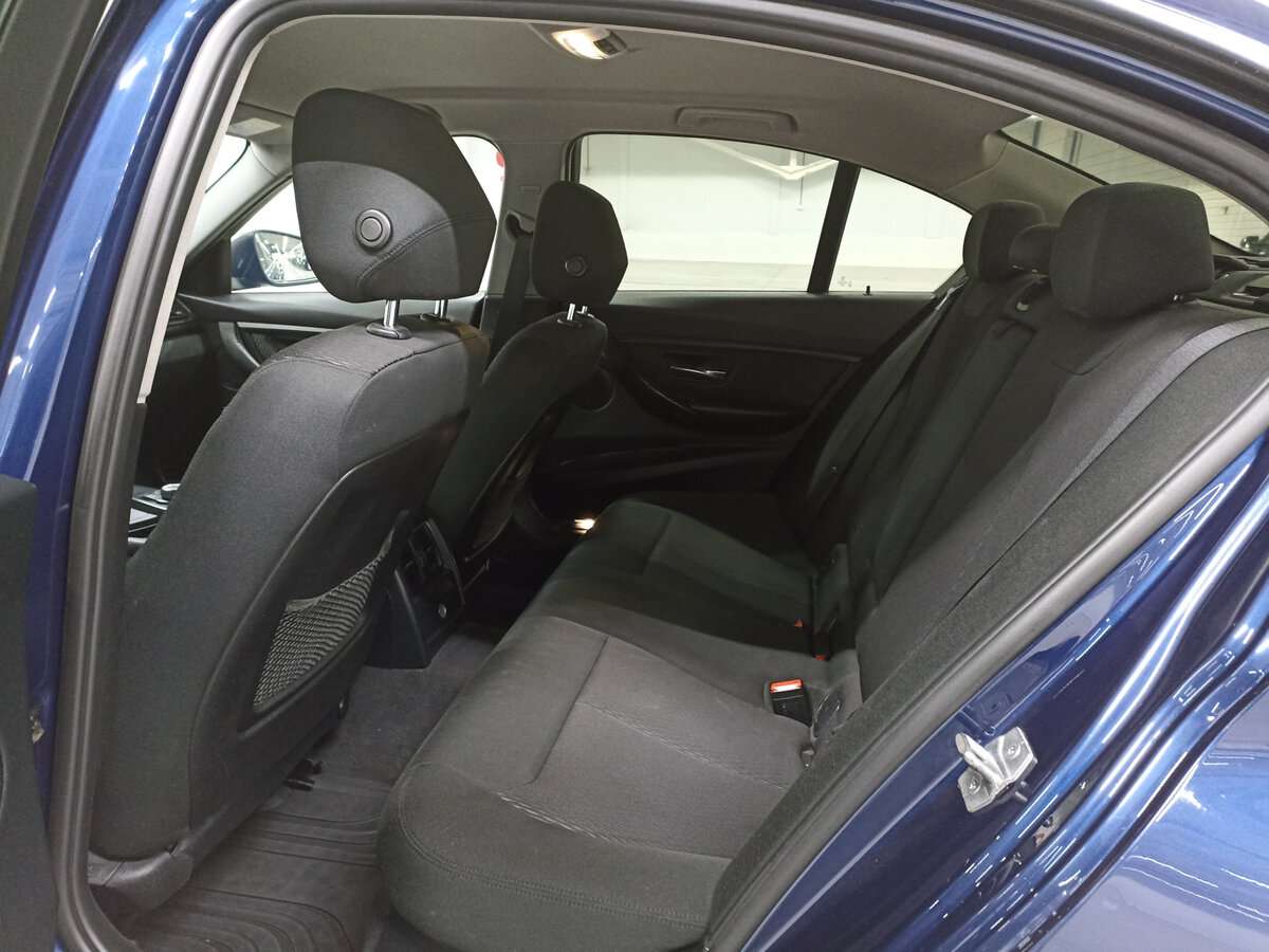 BMW 3 серии б/у, 2016, Автоматическая. Фото: #11