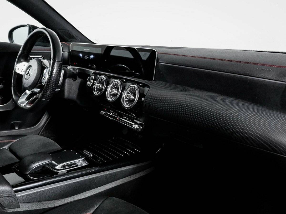 Mercedes-Benz CLA б/у, 2019, Роботизированная. Фото: #8