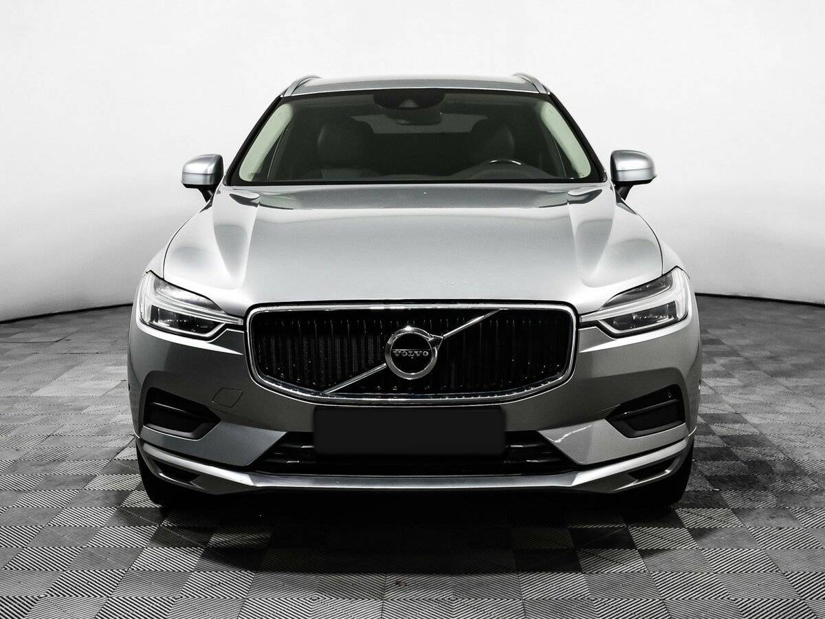 Volvo XC60 б/у, 2018, Автоматическая. Фото: #1