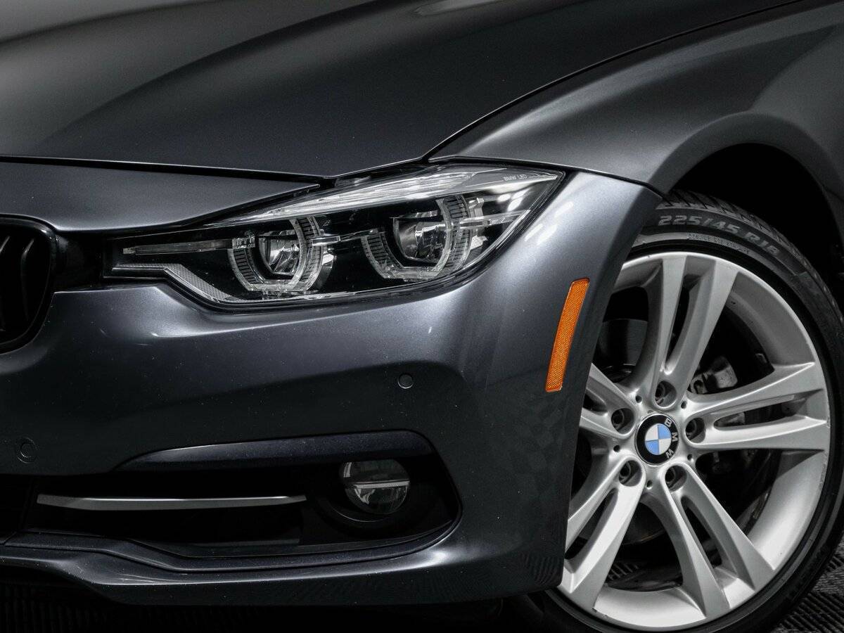 BMW 3 серии б/у, 2017, Автоматическая. Фото: #16