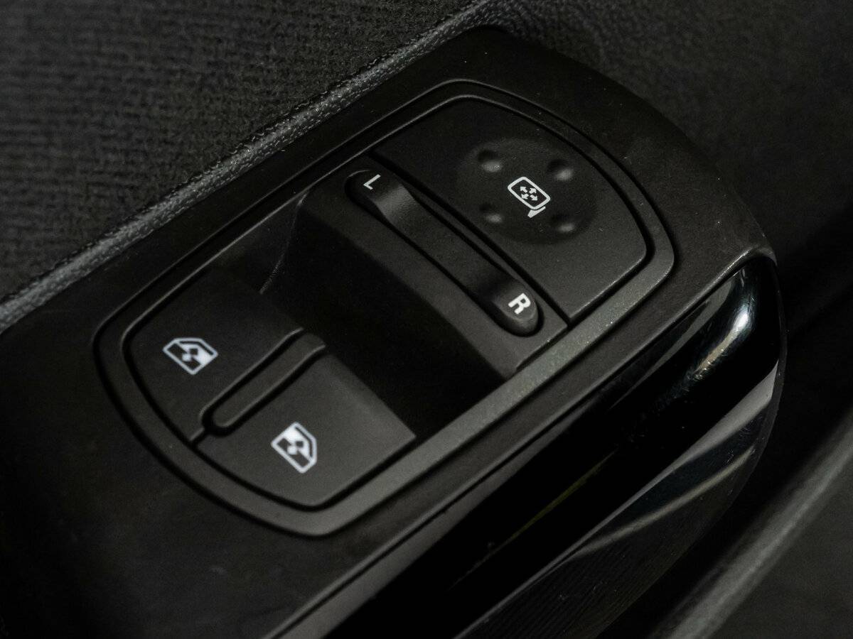 Opel Corsa б/у, 2013, Автоматическая. Фото: #12