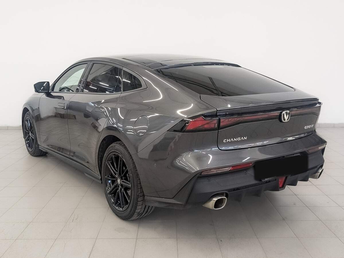 Changan UNI-V б/у, 2024, Роботизированная. Фото: #6