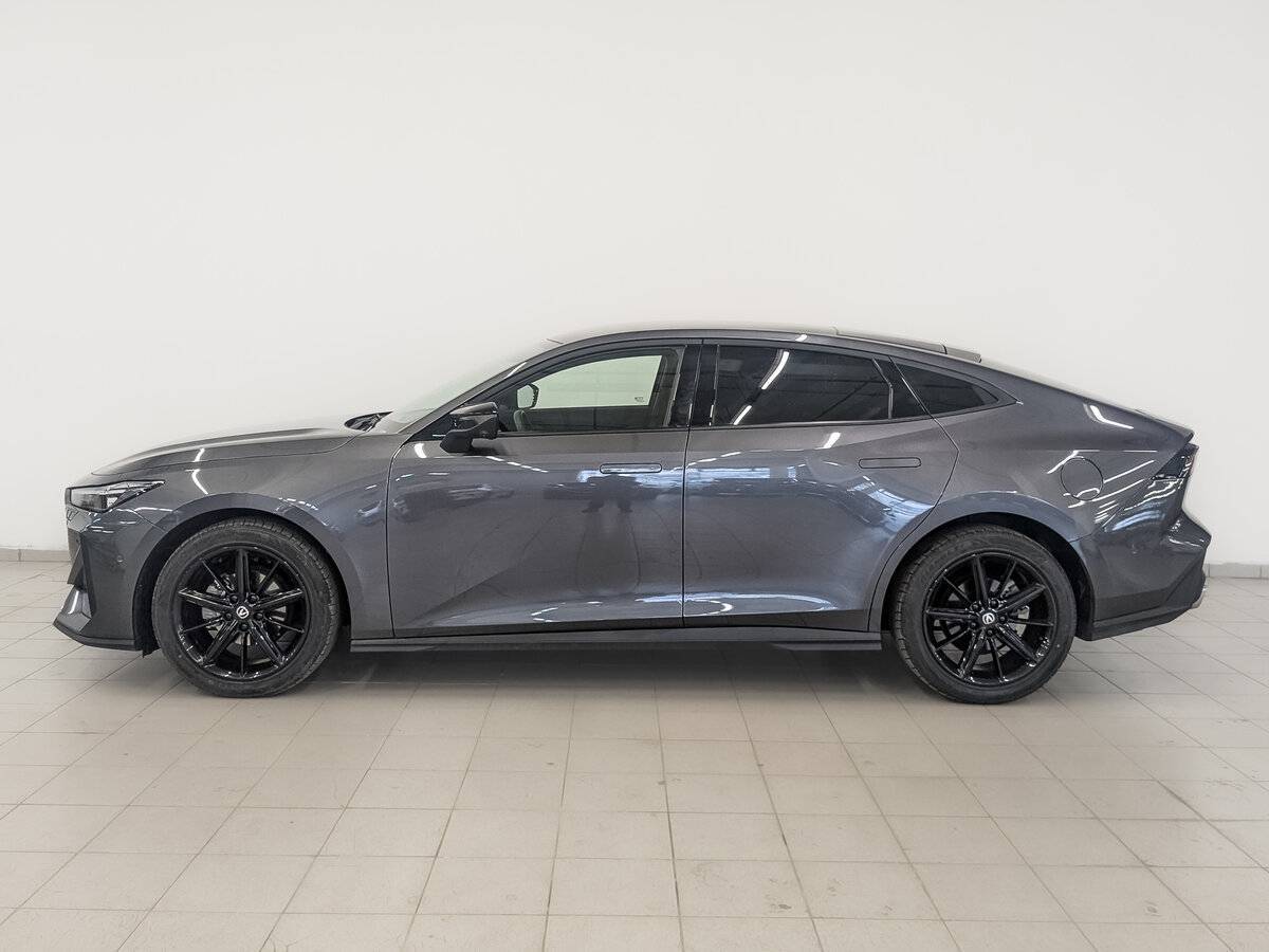 Changan UNI-V б/у, 2024, Роботизированная. Фото: #7