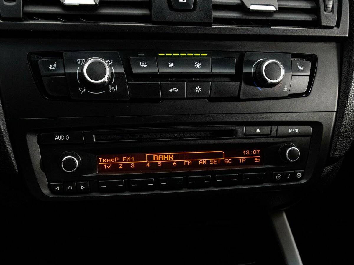 BMW 1 серии б/у, 2012, Автоматическая. Фото: #12