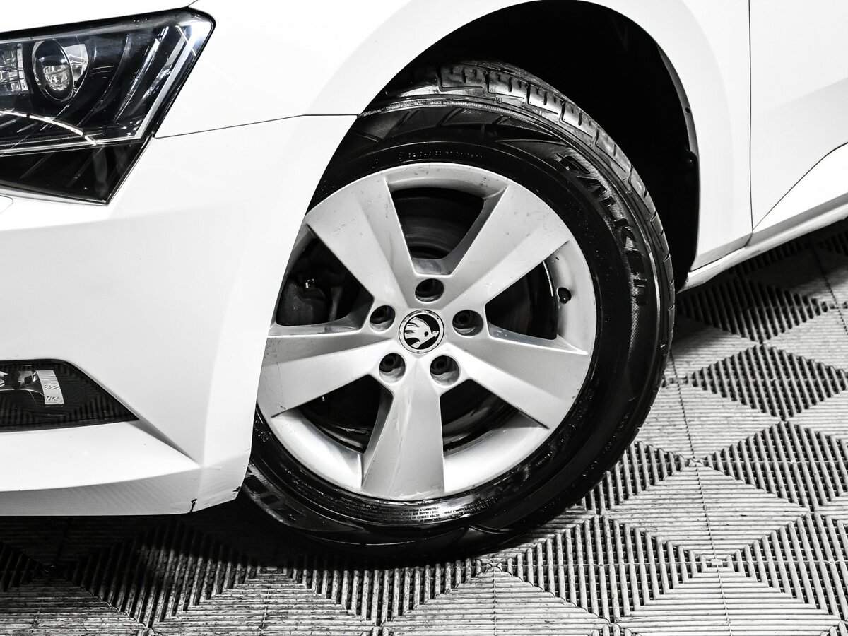 Skoda Superb б/у, 2016, Роботизированная. Фото: #13