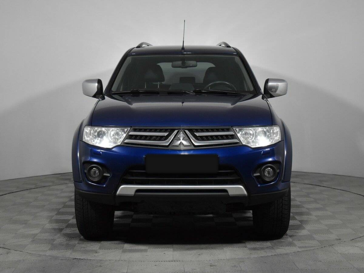 Mitsubishi Pajero Sport б/у, 2015, Автоматическая. Фото: #1