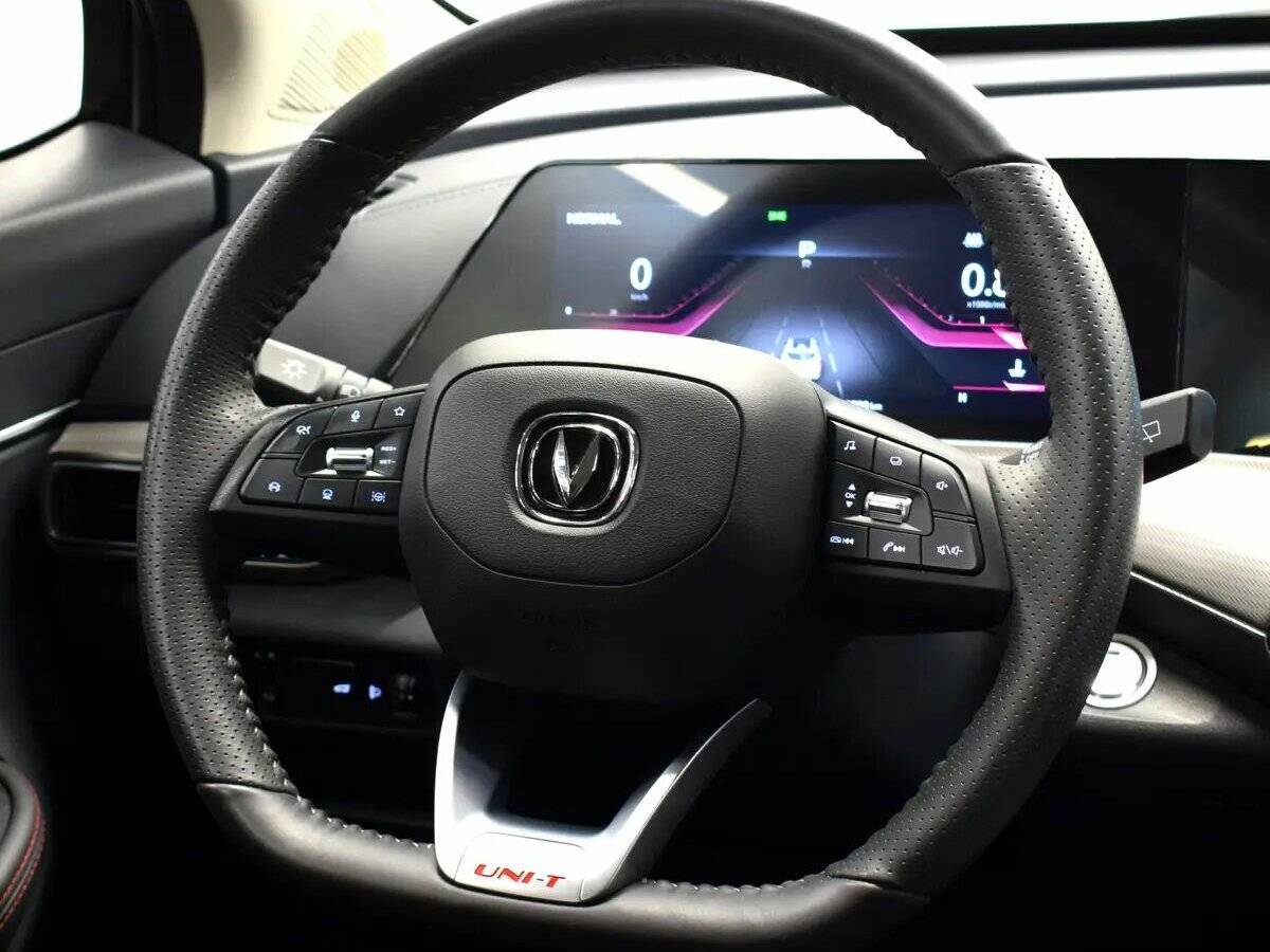 Changan UNI-T б/у, 2023, Роботизированная. Фото: #7