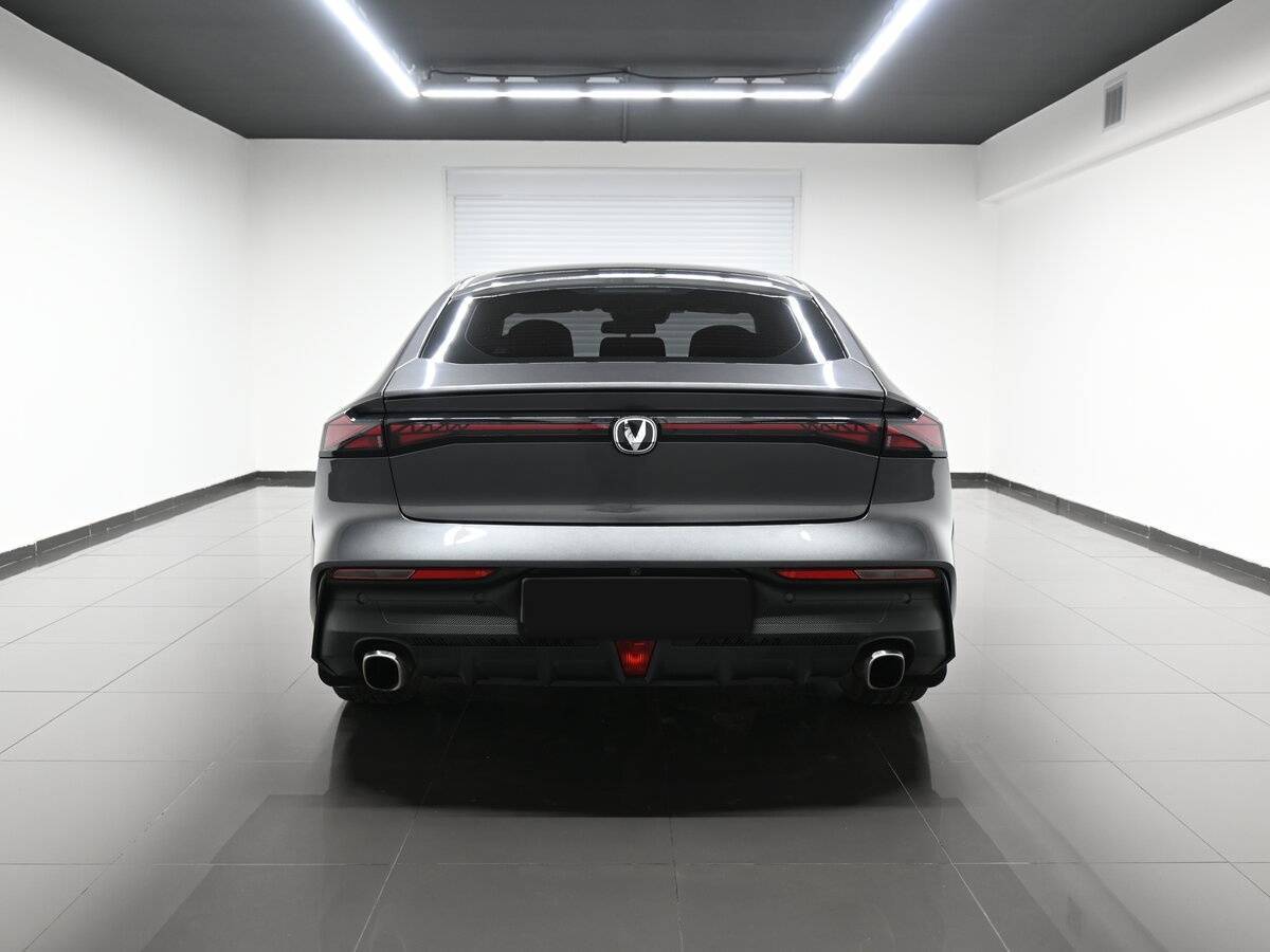 Changan UNI-V б/у, 2023, Роботизированная. Фото: #3