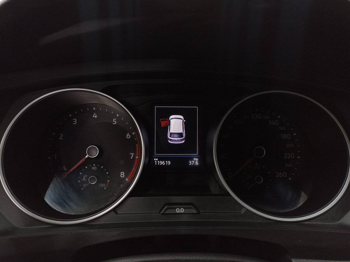 Volkswagen Tiguan б/у, 2019, Механическая. Фото: #12